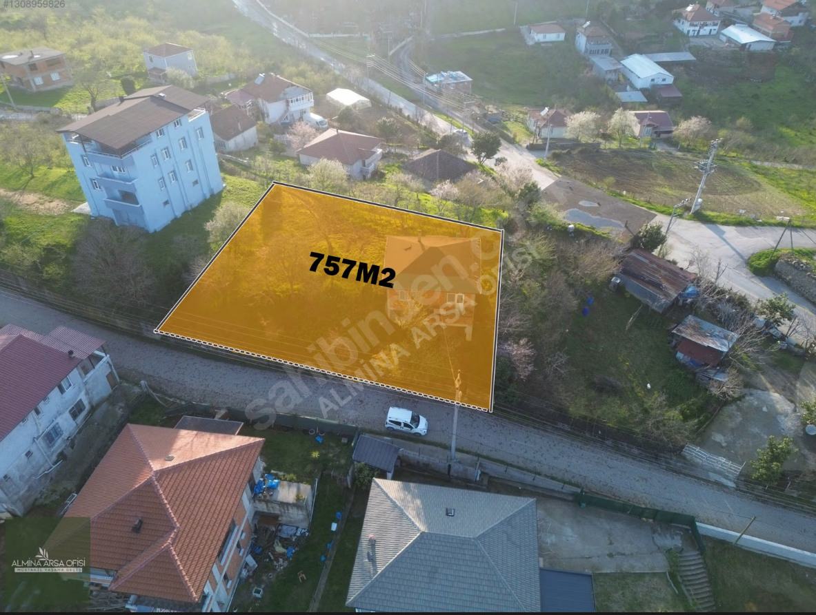 Manavpınarında Full Deniz Manzaralı 757 M2 İçinde Müstakil Ev